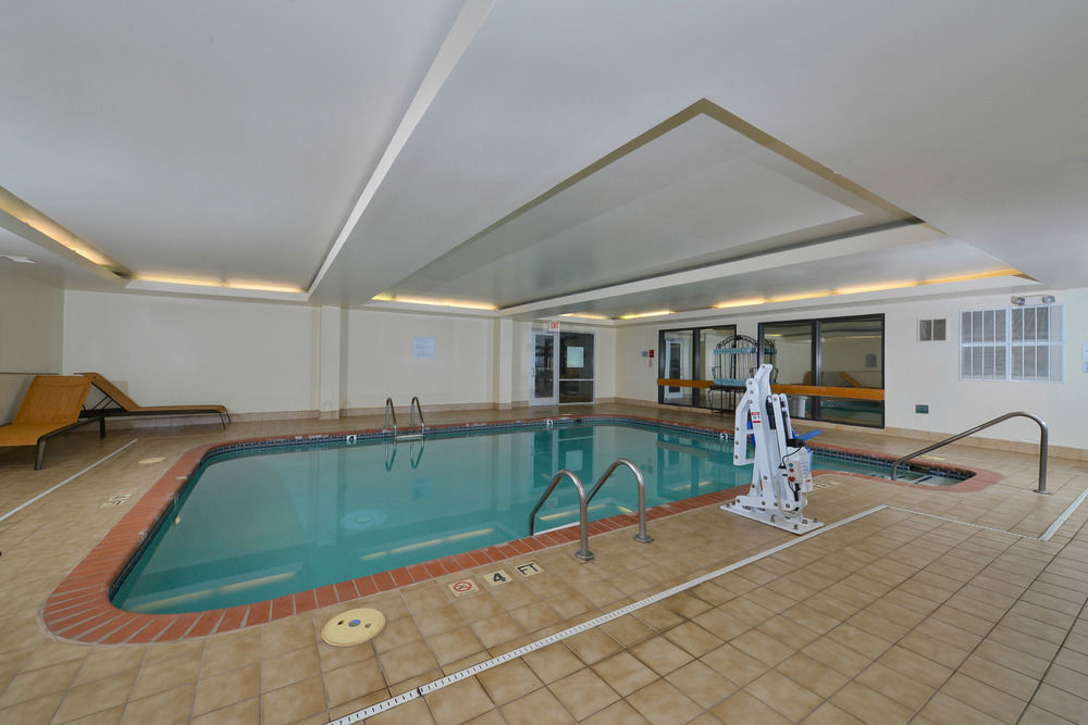 Courtyard By Marriott Bentonville Luaran gambar