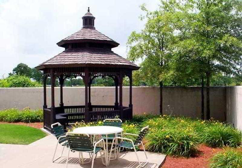 Courtyard By Marriott Bentonville Restoran gambar
